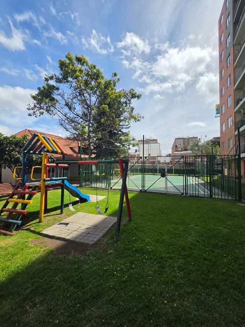 Apartamento en venta en Pinos De Lombardia, Bogotá · foto 17 de 18