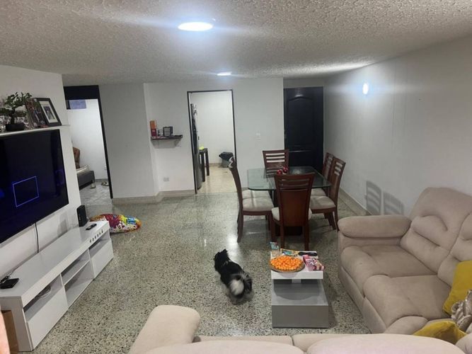 Apartamento en venta en San Fernando Viejo, Cali · foto 4 de 11