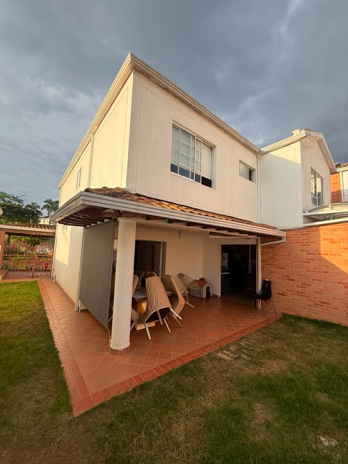Casa de 4 alcobas en venta en Lagos Del Cacique, Bucaramanga, 147 m² · foto 4 de 23