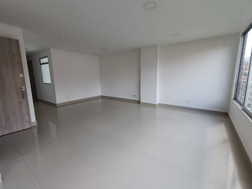 Apartamento en arriendo en La Castellana, Medellín · foto 10 de 19