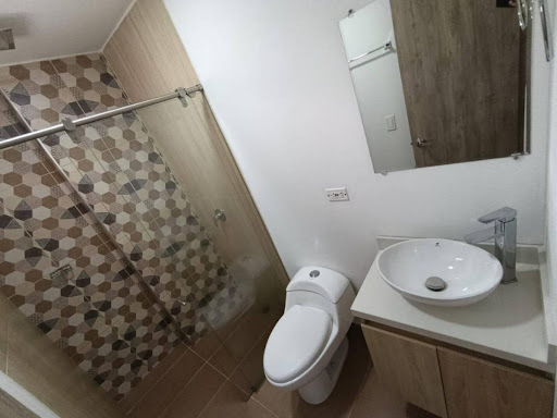 Apartamento en arriendo en La Castellana, Medellín · foto 18 de 19