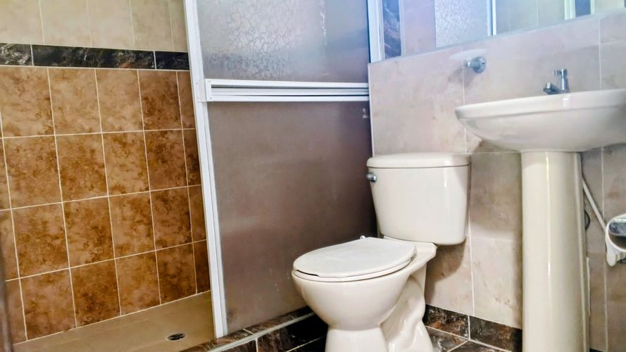 Casa de 3 alcobas en venta en Las Mercedes, Jamundí, 1911 m² · foto 19 de 24