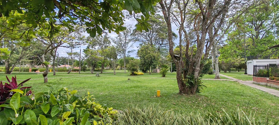 Casa de 3 alcobas en venta en Las Mercedes, Jamundí, 1911 m² · foto 22 de 24