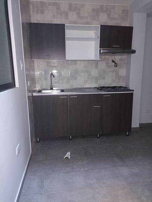 Edificio en venta en Ciudad Capri, Cali, 350 m² · foto 7 de 24