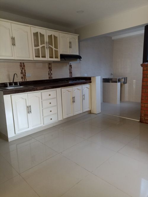 Edificio en venta en Ciudad Capri, Cali, 350 m² · foto 11 de 24
