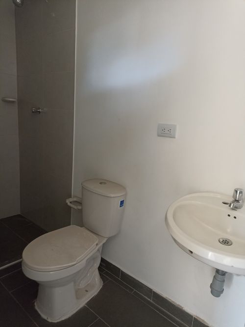Edificio en venta en Ciudad Capri, Cali, 350 m² · foto 16 de 24