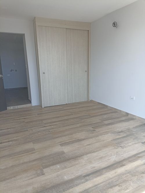 Edificio en venta en Ciudad Capri, Cali, 350 m² · foto 24 de 24