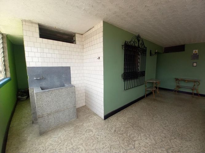 Edificio en venta en San Antonio, Cali, 873 m² · foto 14 de 24