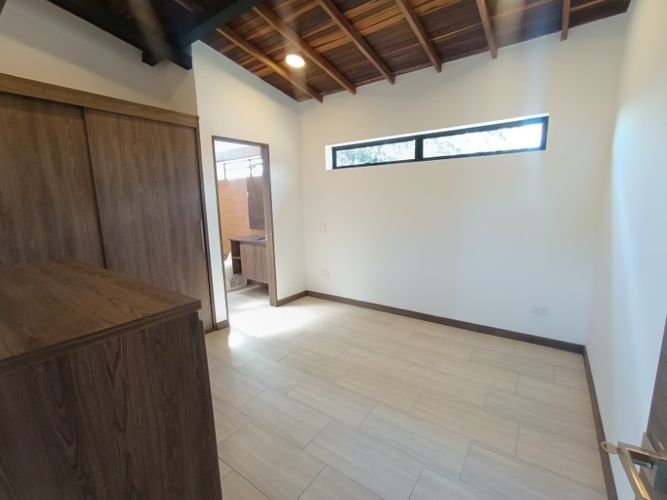 Casa de 4 alcobas en arriendo en Belen, Marinilla, 120 m² · foto 7 de 19
