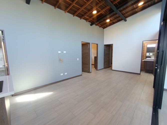 Casa de 4 alcobas en arriendo en Belen, Marinilla, 120 m² · foto 10 de 19