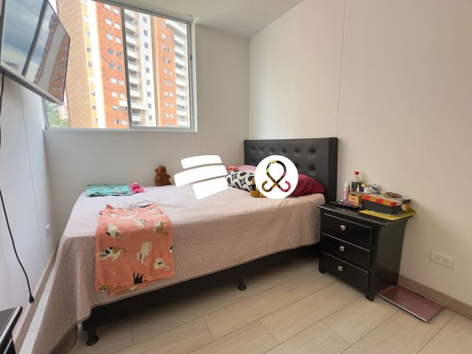 Apartamento de 2 alcobas en venta en Las Lomitas, Sabaneta, 65 m² · foto 12 de 22