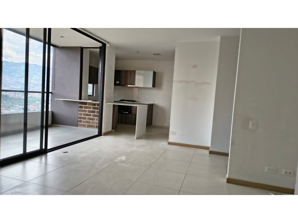 2BR Apartment in Castropol (90 m²) - 2