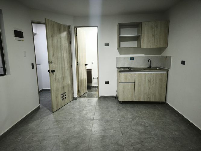 Apartaestudio en arriendo en El Dorado, Envigado, 17 m² · foto 2 de 12