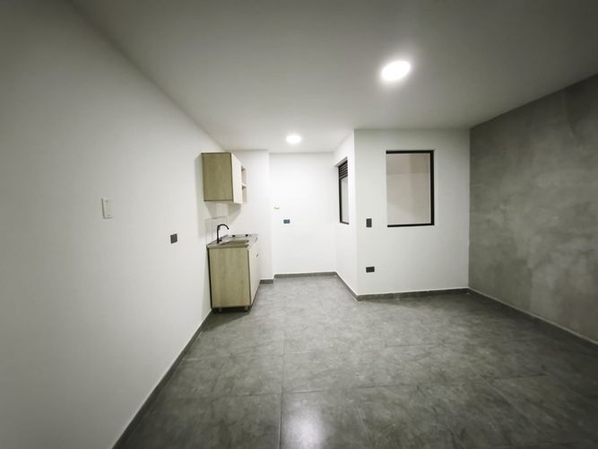 Apartaestudio en arriendo en El Dorado, Envigado, 17 m² · foto 9 de 12