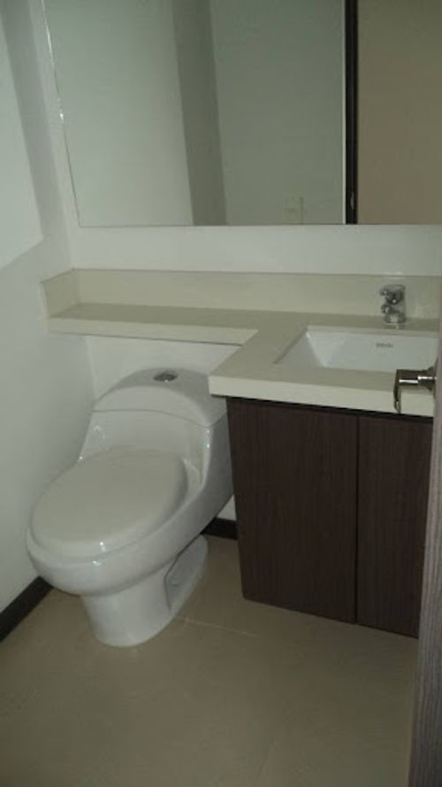 Apartamento de 2 alcobas en arriendo en Altos Del Poblado, Medellín, 88 m² · foto 9 de 22
