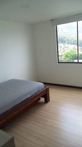 Apartamento de 2 alcobas en arriendo en Altos Del Poblado, Medellín, 88 m² · foto 12 de 22