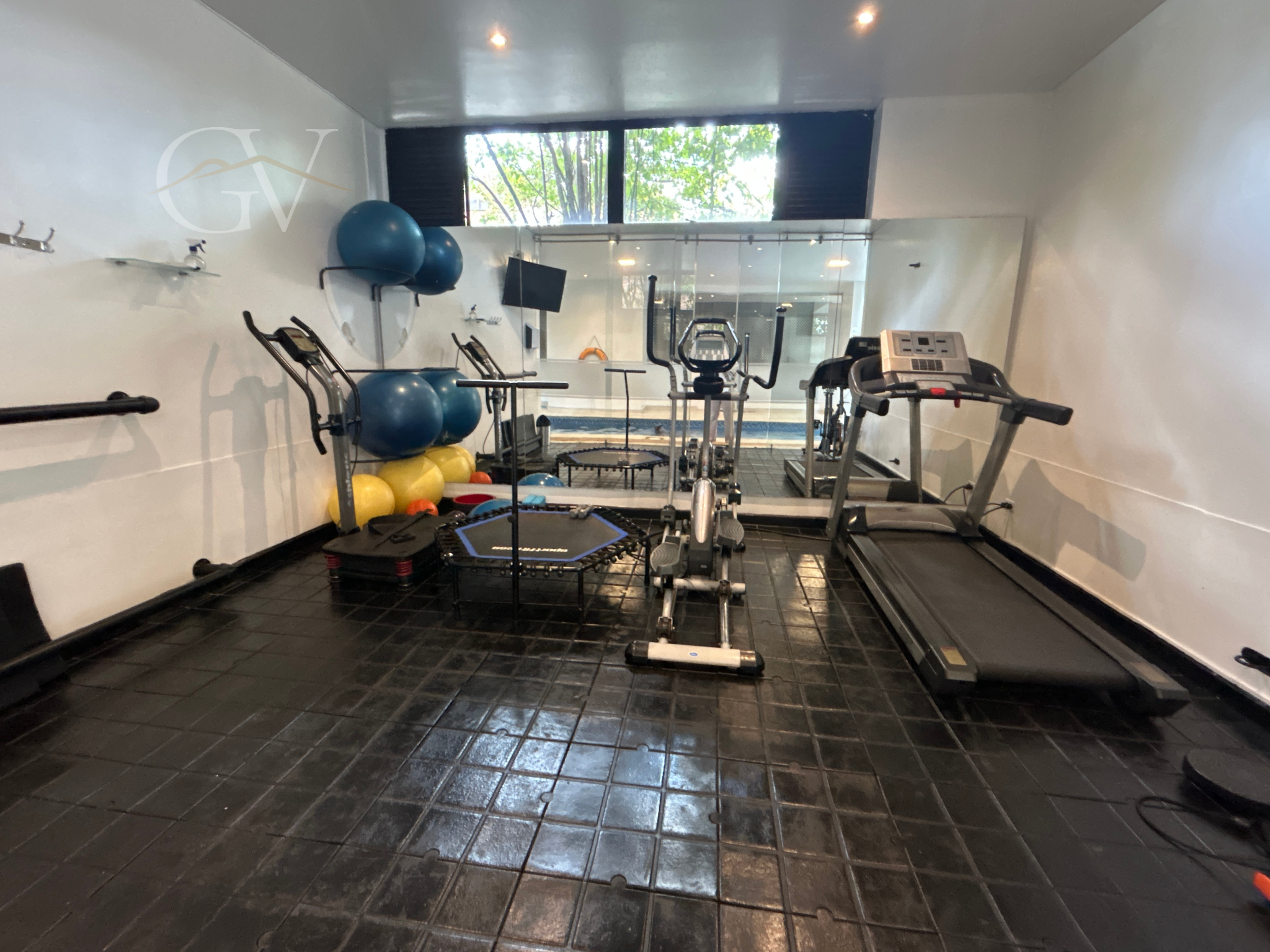 Apartamento en venta en Los Rosales, Bogotá · foto 15 de 21