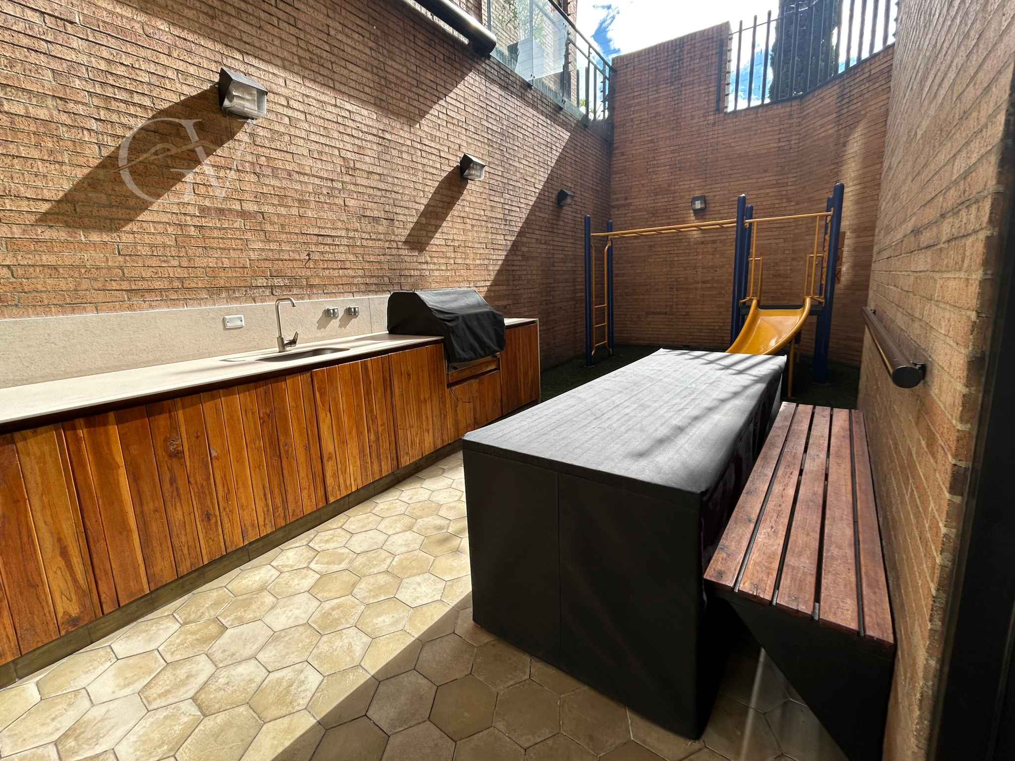 Apartamento en venta en Los Rosales, Bogotá · foto 19 de 21