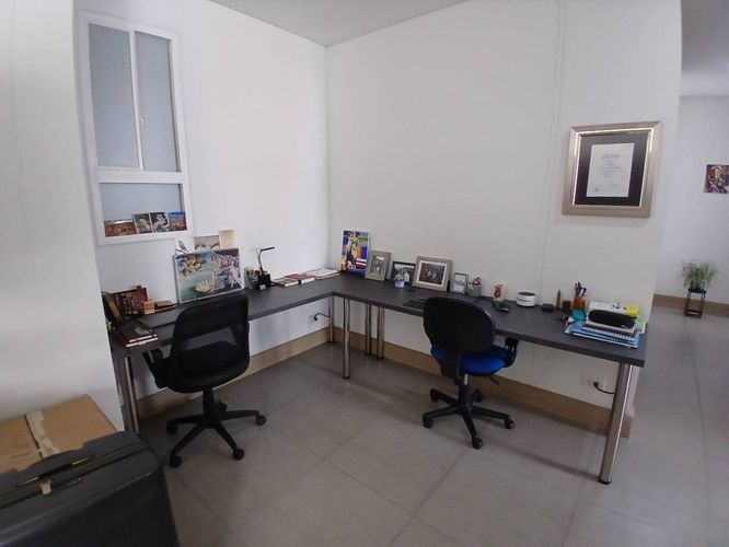 Apartamento de 3 alcobas en venta en Bellavista, Cali, 158 m² · foto 12 de 24
