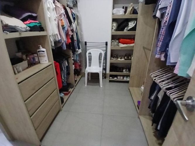 Apartamento de 3 alcobas en venta en Bellavista, Cali, 158 m² · foto 21 de 24