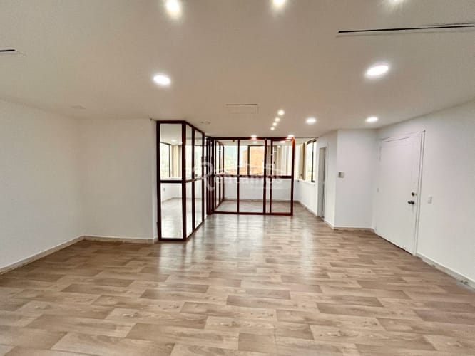 Oficina en arriendo en Milla De Oro, Medellín, 76 m² · foto 5 de 24