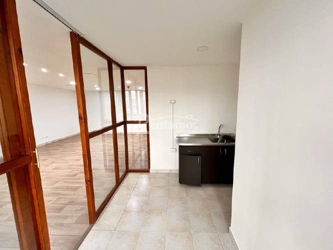 Oficina en arriendo en Milla De Oro, Medellín, 76 m² · foto 16 de 24