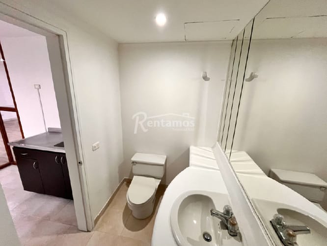 Oficina en arriendo en Milla De Oro, Medellín, 76 m² · foto 19 de 24