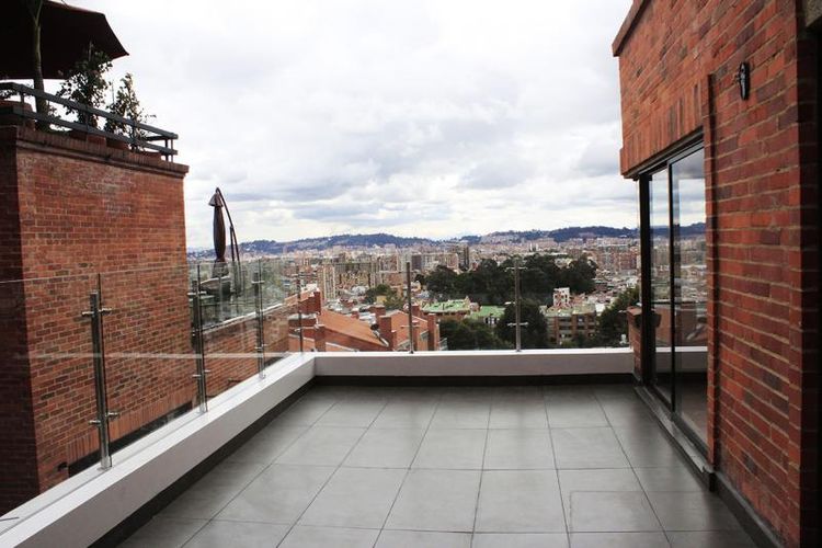 Apartamento de 4 alcobas en venta en Bosque De Pinos, Bogotá, 250 m² · foto 16 de 24