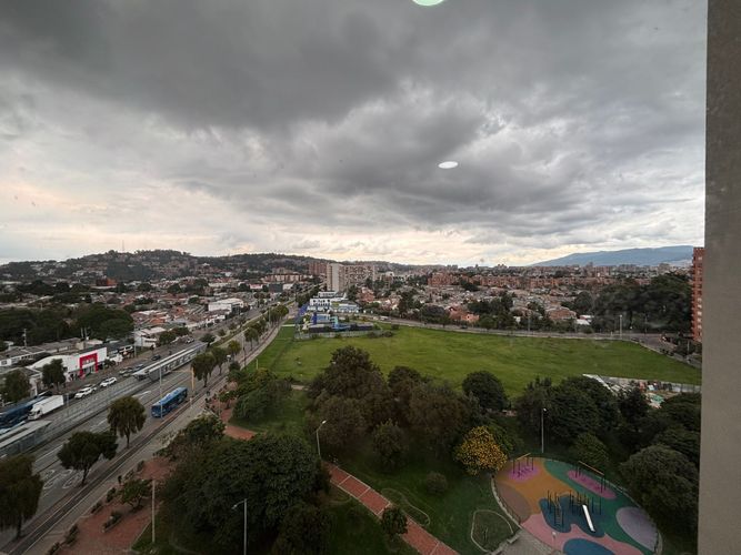 Apartamento de 3 alcobas en venta en Niza Suba, Bogotá, 120 m² · foto 18 de 19