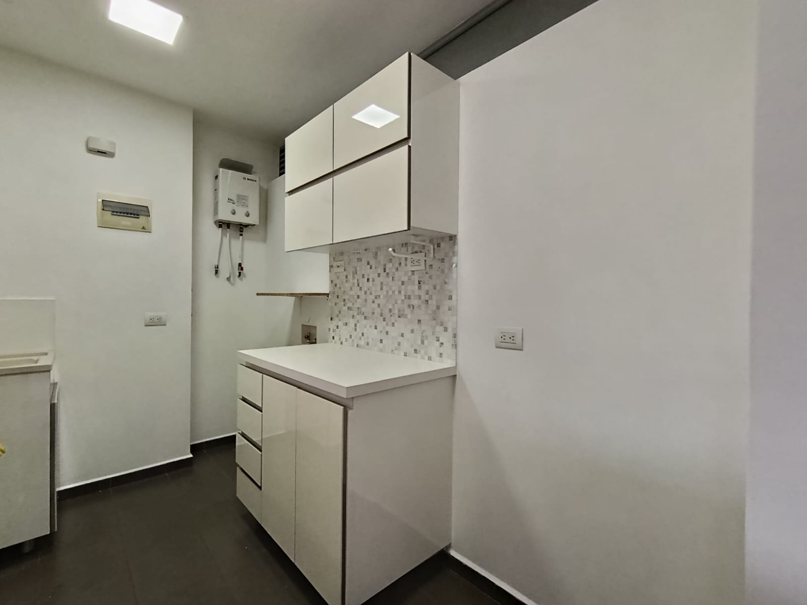 Apartaestudio en arriendo en El Poblado, Medellín · foto 6 de 12