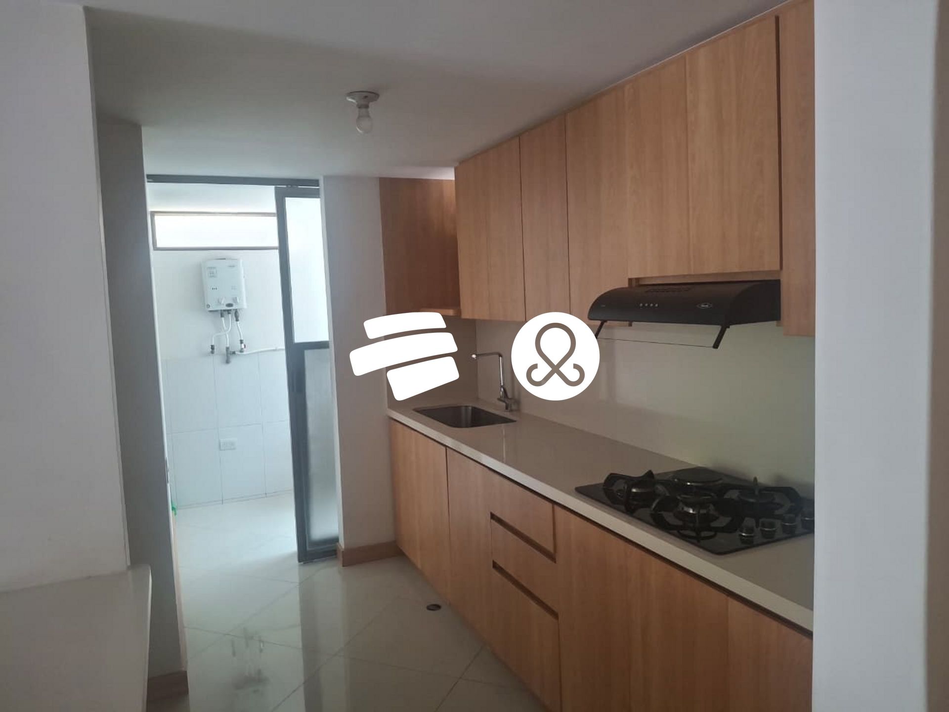 Apartamento en venta en Otraparte, Envigado · foto 2 de 6