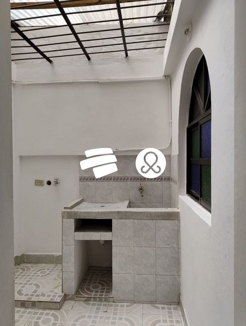 Casa de 3 alcobas en venta en Sucre, Medellín, 97 m² · foto 9 de 9