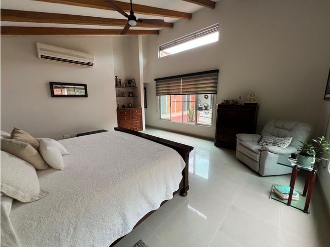 Casa de 6 alcobas en venta en Las Mercedes, Jamundí, 457 m² · foto 18 de 24