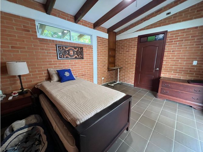 Casa de 6 alcobas en venta en Las Mercedes, Jamundí, 457 m² · foto 20 de 24