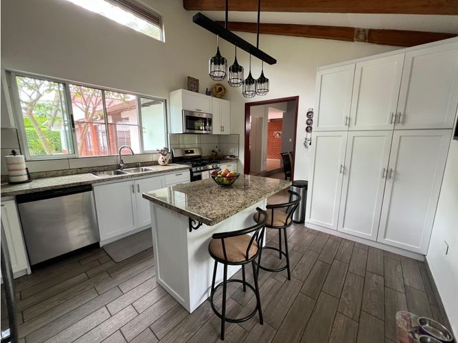 Casa de 6 alcobas en venta en Las Mercedes, Jamundí, 457 m² · foto 24 de 24