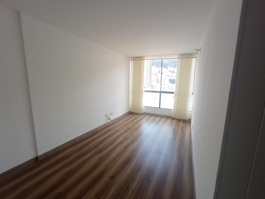 Apartamento en venta en Chapinero Central, Bogotá · foto 2 de 14