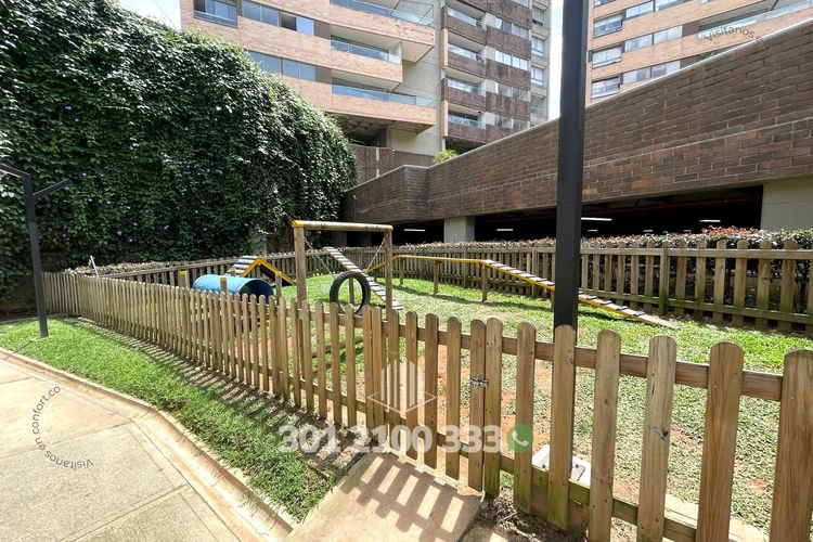 Apartamento de 2 alcobas en arriendo en Cumbres, Envigado, 85 m² · foto 20 de 24