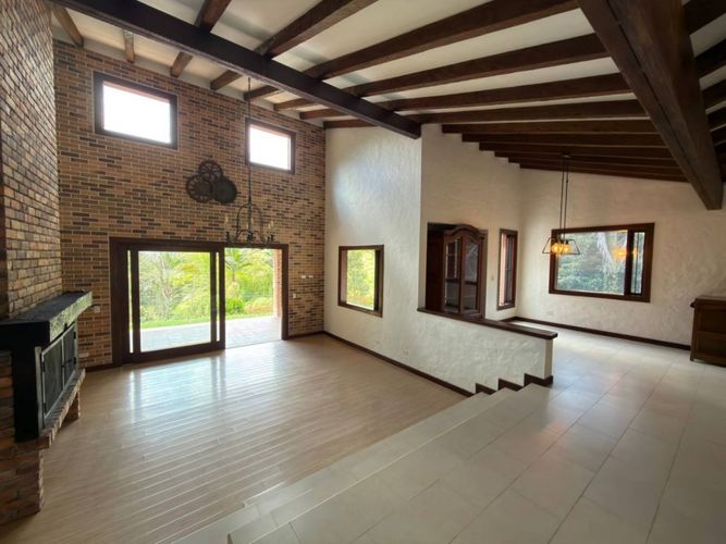 Finca en arriendo en Cabeceras De Llanogrande, Rionegro, 220 m² · foto 6 de 23