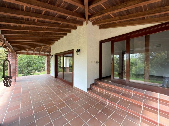 Finca en arriendo en Cabeceras De Llanogrande, Rionegro, 220 m² · foto 9 de 23