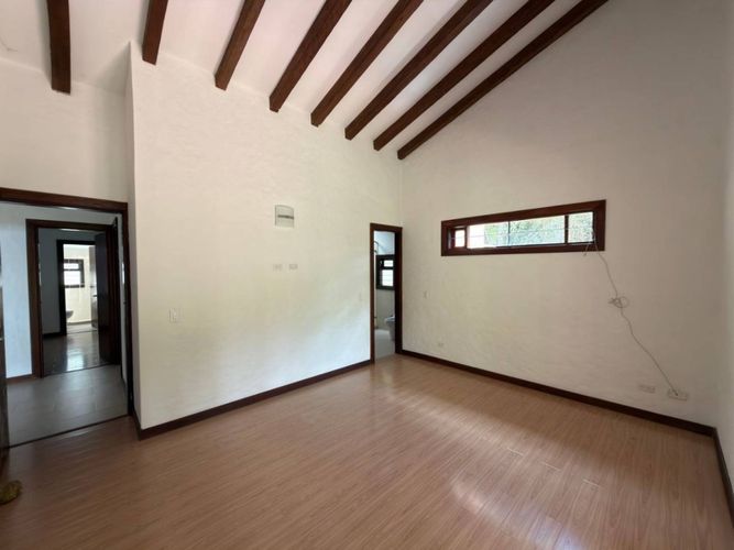 Finca en arriendo en Cabeceras De Llanogrande, Rionegro, 220 m² · foto 14 de 23