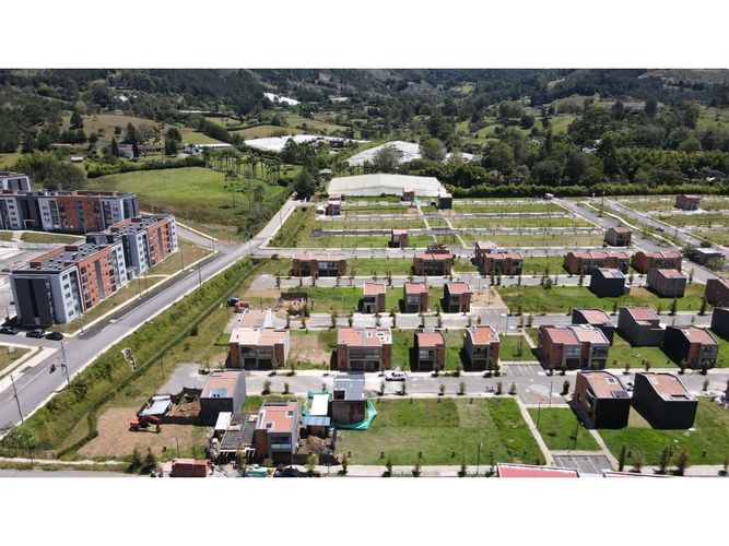 Lote en venta en San Nicolas, La Ceja, 63 m² · foto 16 de 21