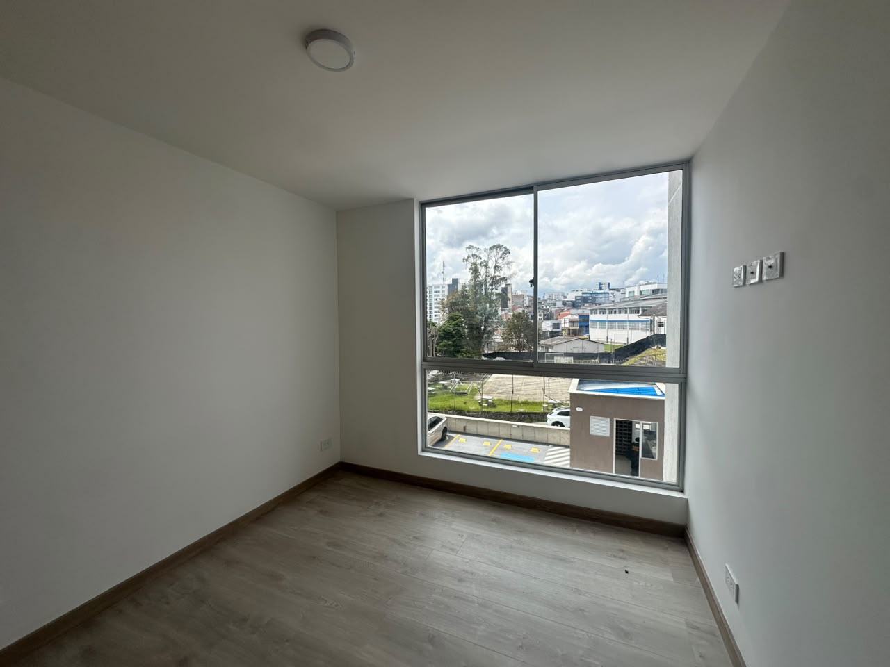 Apartamento en venta en Chipre, Manizales · foto 6 de 9