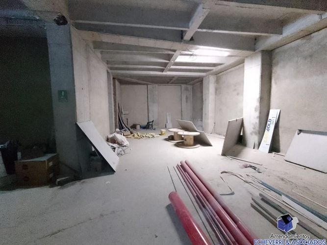 Bodega en arriendo en El Dorado, Envigado, 380 m² · foto 3 de 4