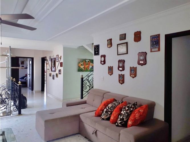Casa de 4 alcobas en venta en El Ingenio, Cali, 500 m² · foto 10 de 18