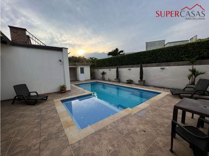 Casa de 7 alcobas en venta en Alfaguara, Jamundí, 1095 m² · foto 6 de 24