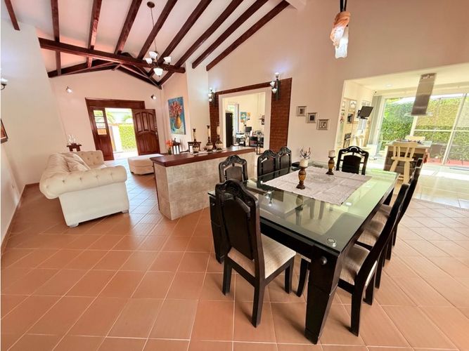Casa de 7 alcobas en venta en Alfaguara, Jamundí, 1095 m² · foto 7 de 24
