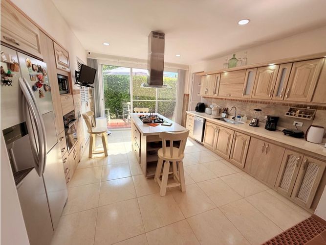 Casa de 7 alcobas en venta en Alfaguara, Jamundí, 1095 m² · foto 15 de 24