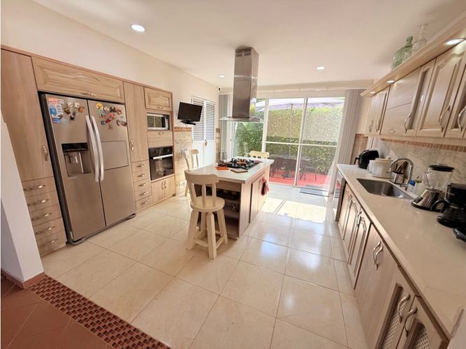 Casa de 7 alcobas en venta en Alfaguara, Jamundí, 1095 m² · foto 16 de 24