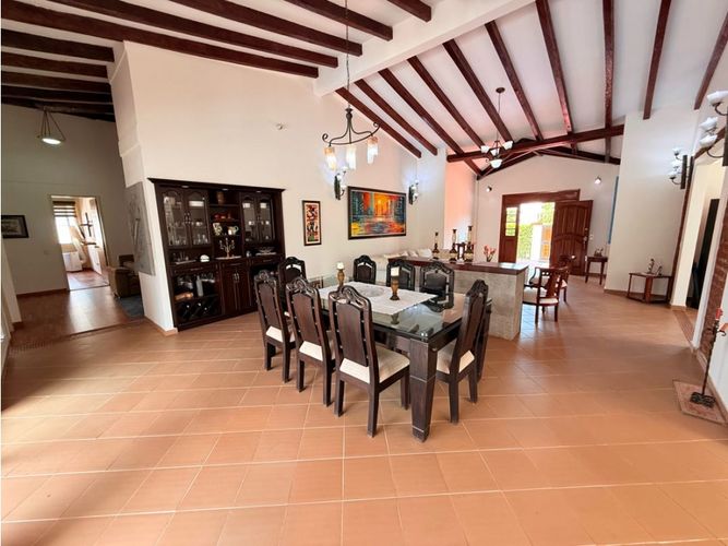 Casa de 7 alcobas en venta en Alfaguara, Jamundí, 1095 m² · foto 17 de 24