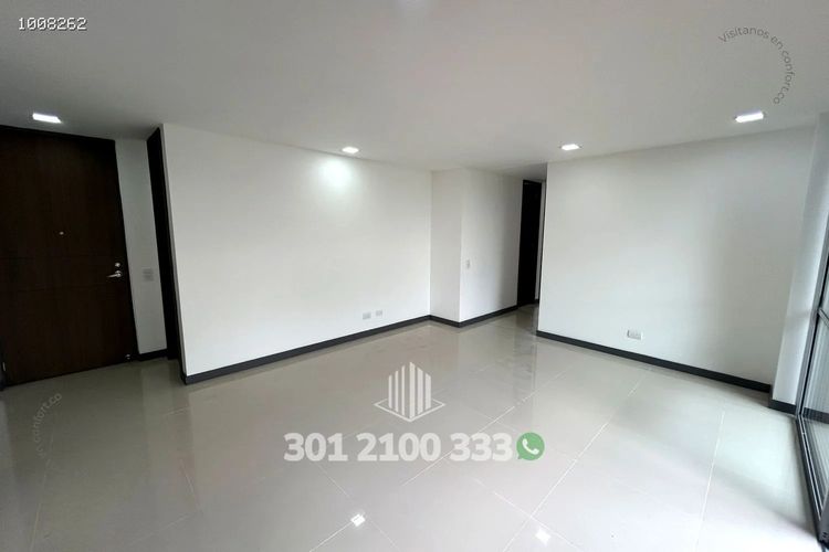 Apartamento de 3 alcobas en arriendo en Cumbres, Envigado, 90 m² · foto 3 de 24